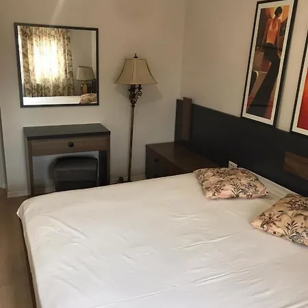 Lita House - 3 Bedroom アパート