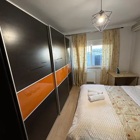 Lita House - 3 Bedroom * تيرانا